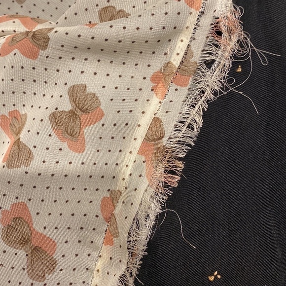 L womens Deep or shallow solid black lined jacket regular size 2 - Picture 4 of 4